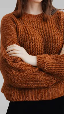 Odzież używana - tanie swetry